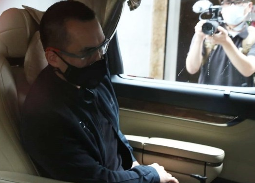 赌王三七法事何家再齐聚 各房家人一起举行法事