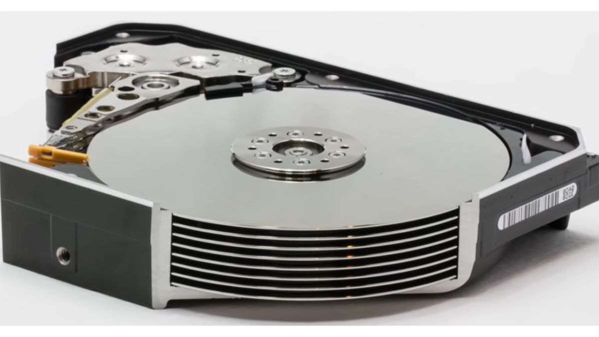Western Digital faces class-action suits over SMR hard drives