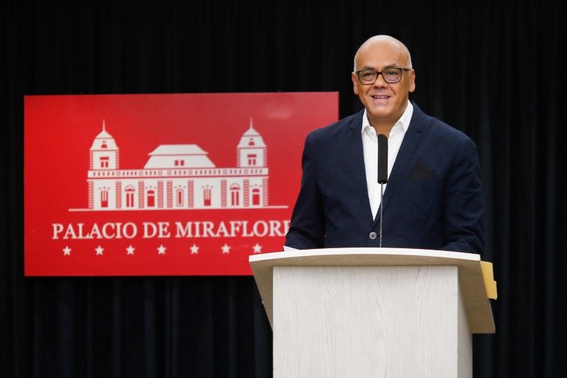 Venezuela government, opposition agree to seek funds to fight coronavirus