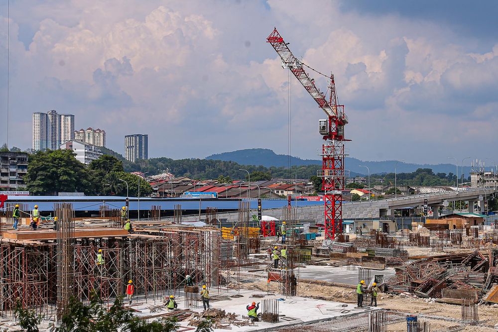 Minister: Eight construction sites ordered to close for CMCO non-compliance