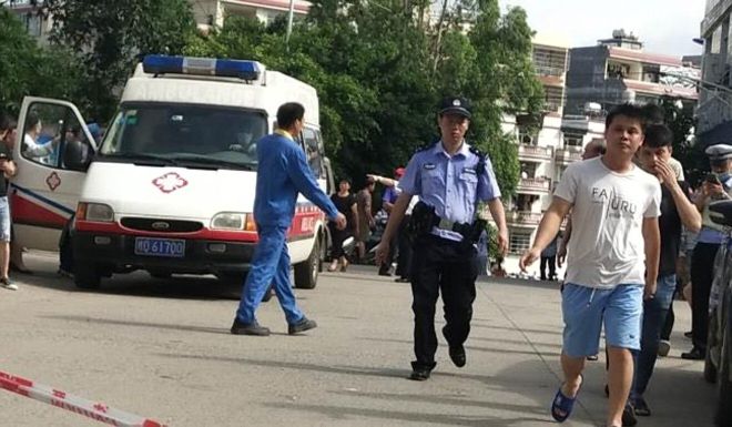 39 Children, staff hurt in knife attack at south China primary school