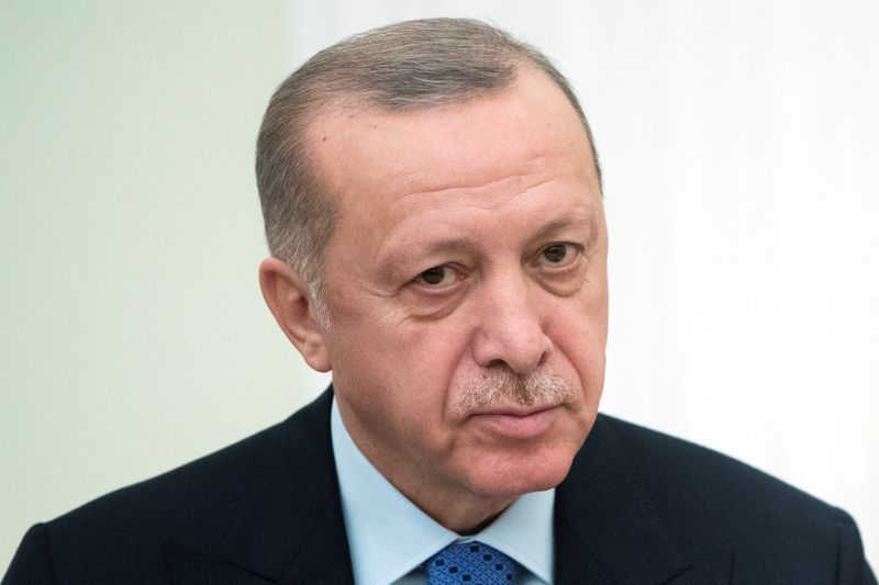 Erdogan backtracks on weekend lockdown after public backlash