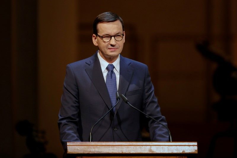 Polish government wins confidence vote before presidential election