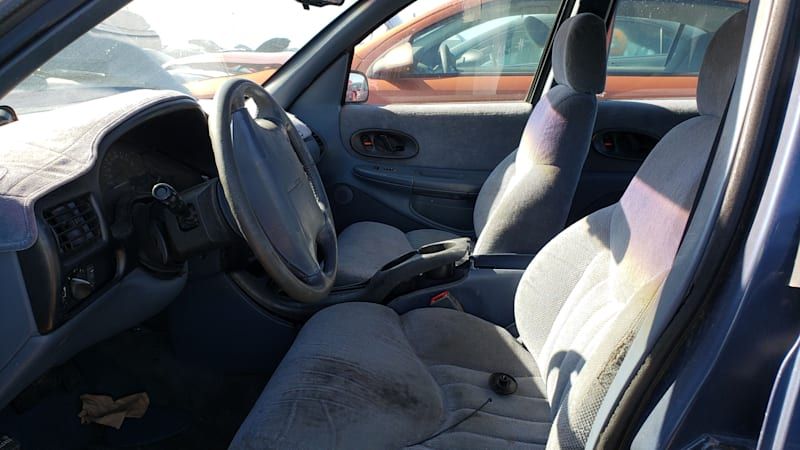 Junkyard Gem: 1996 Oldsmobile Cutlass Supreme, Phoenix Open Edition