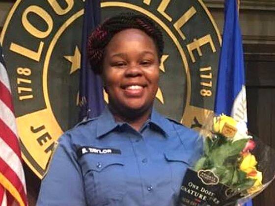 Breonna Taylor's Mom Recalls Heartbreaking Phone Call on the Night of Daughter's Death