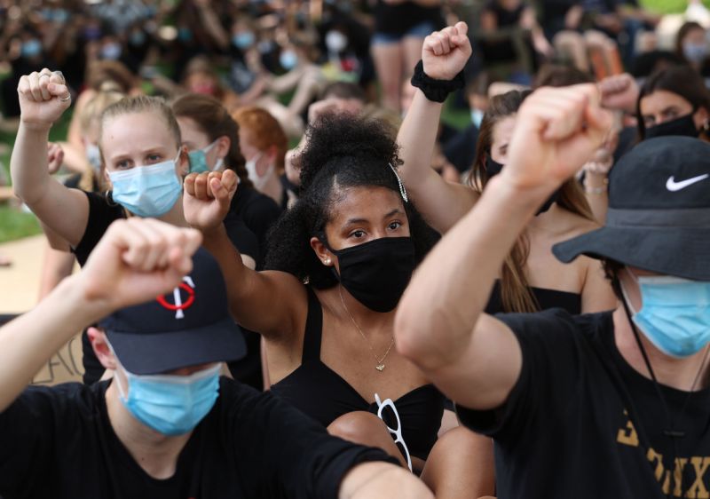 Federal agents release coronavirus masks seized from black lives matter protesters