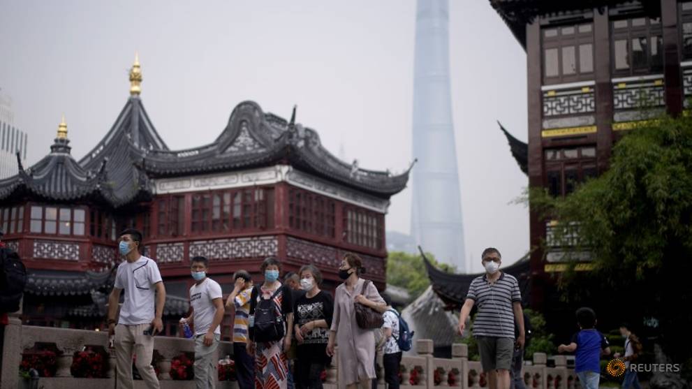 China reports 6 new COVID-19 cases, 5 asymptomatic cases