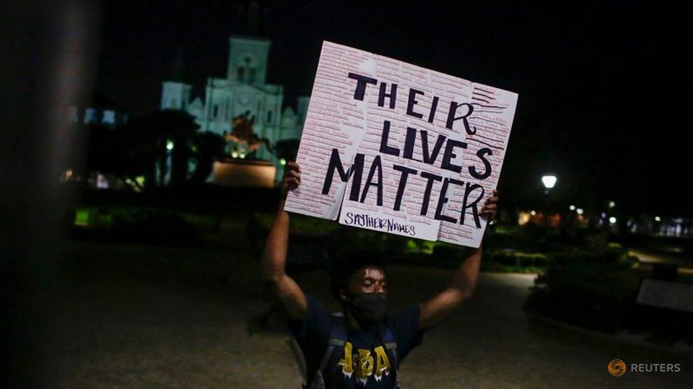 Washington prepares for major protest as Democratic officials move to rein in police
