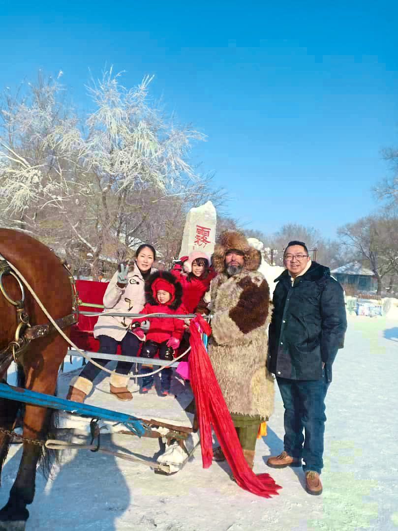 Malaysian family discovers an 'icy fairyland' in Jilin, China