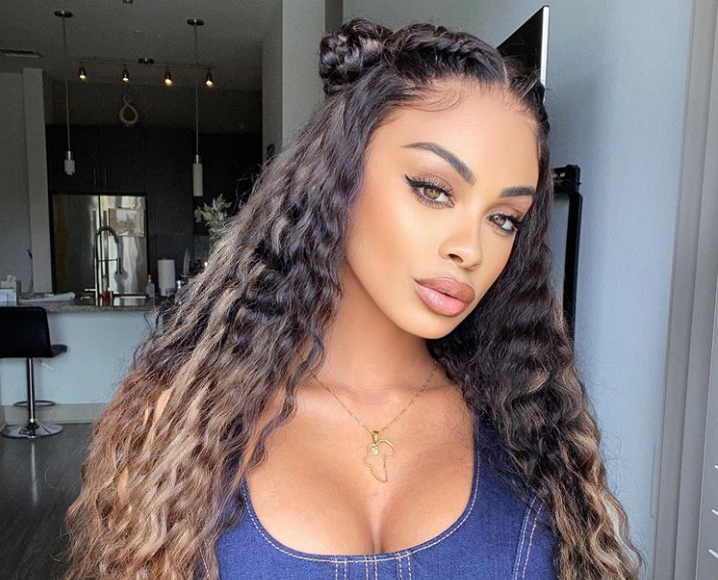 Analicia Chaves's Hot Instagram Photo in Tank Top Takes Internet By Storm