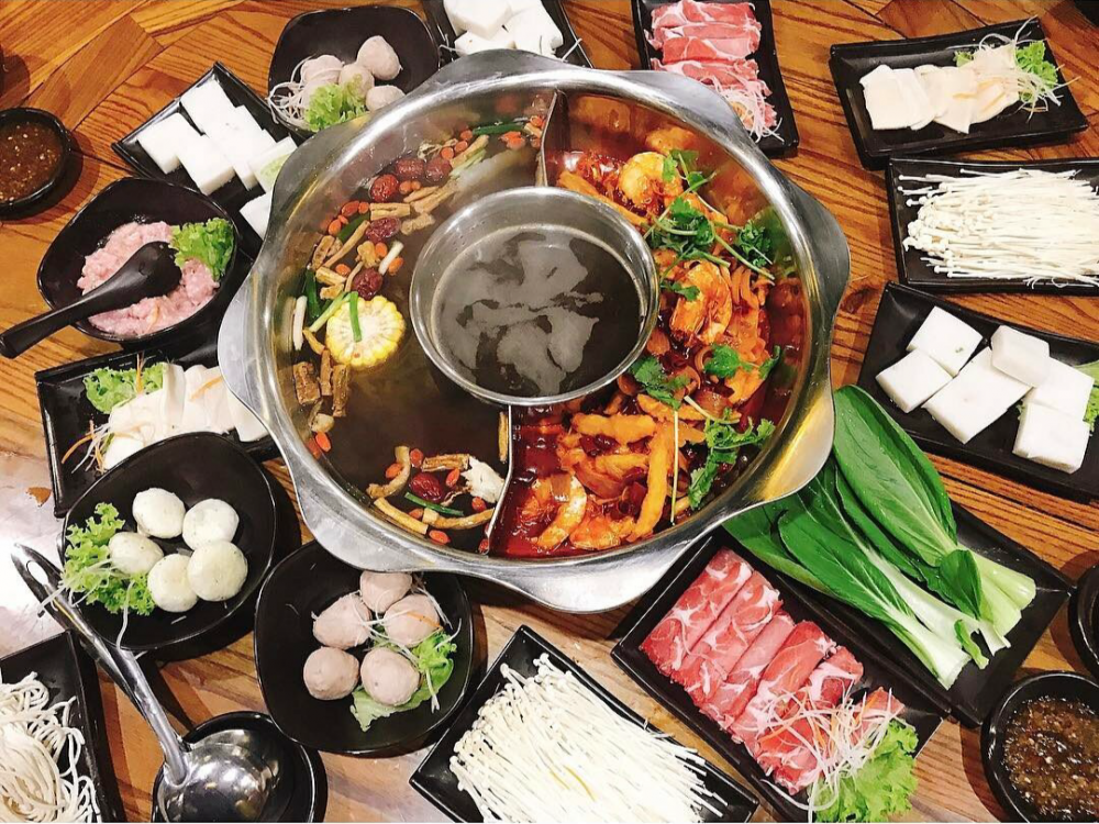 火锅店用餐后女子勐烈呕吐、休克！医院下达两份病危通知书……