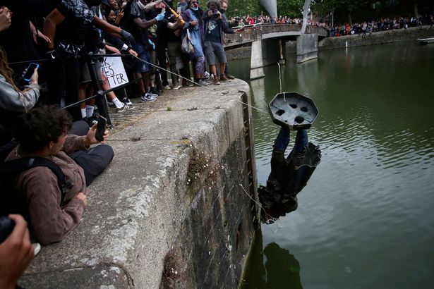 Black Live Matter protests: Police launch investigation into toppled Bristol statue