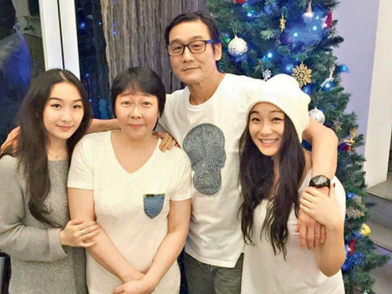 Tony Leung misses mother's funeral in Canada?