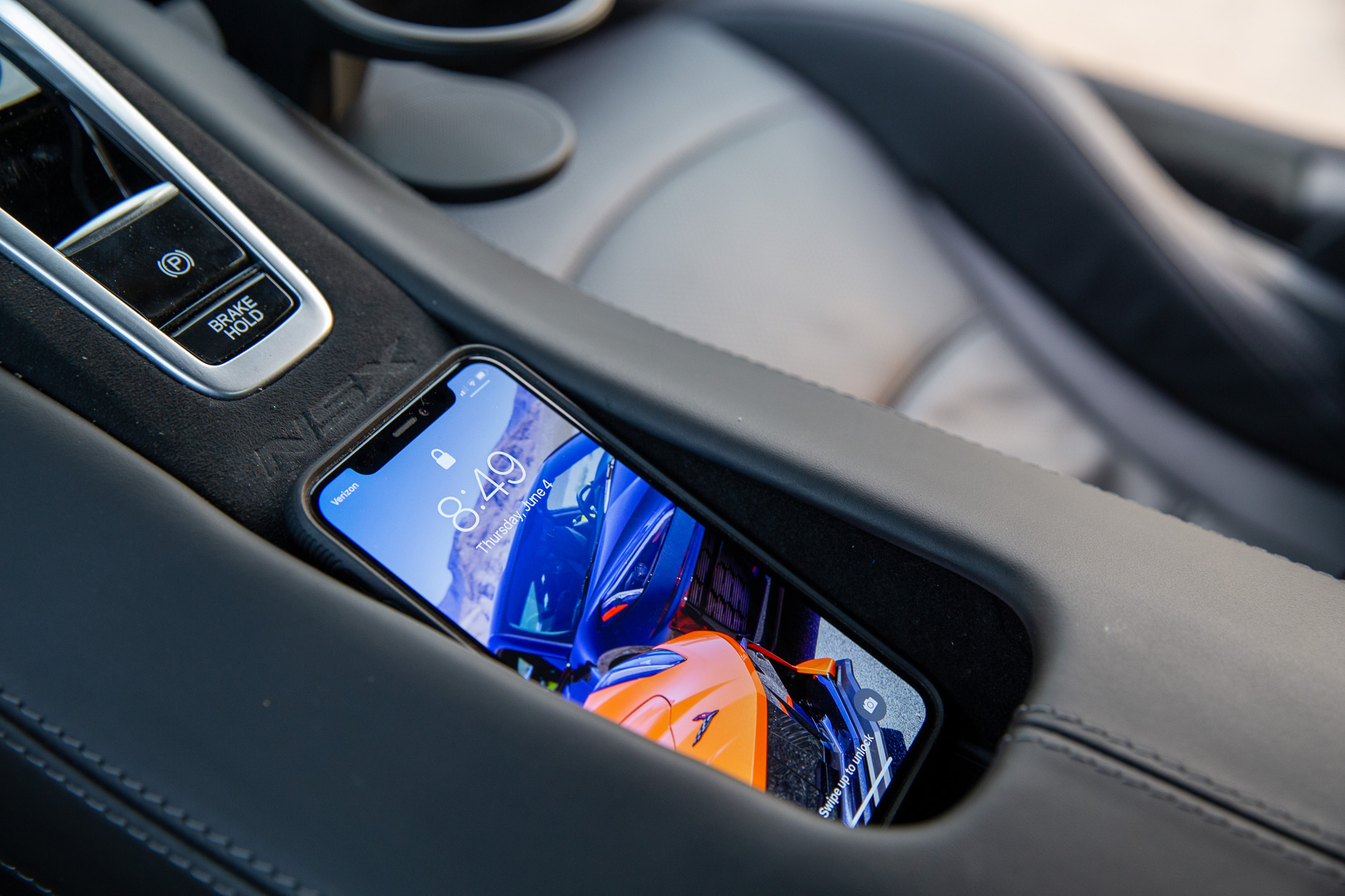 The Acura NSX: A great cell phone holder with wheels