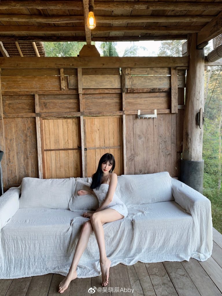 Chinese Influencer Abby Wu Started Getting Plastic Surgery at 14