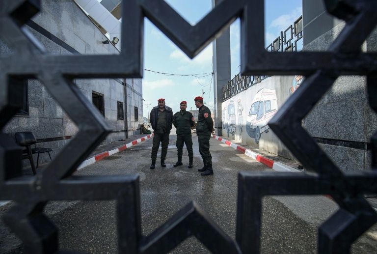 Palestinians stranded by coronavirus seek way home