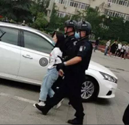 女人不能得罪！成都毕业典礼演变命案现场！