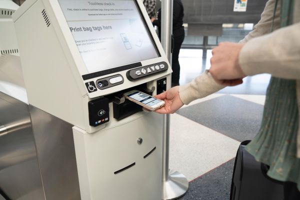 United adds touchless check-in kiosks to airports across the US