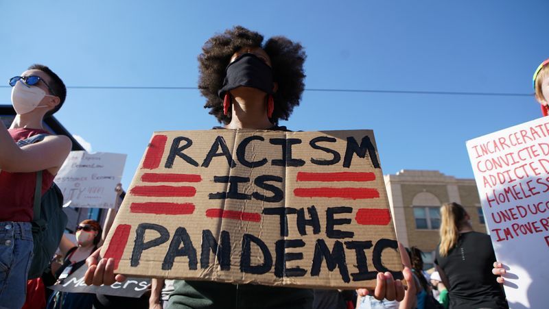 Minneapolis city council resolves to replace police with community-led model