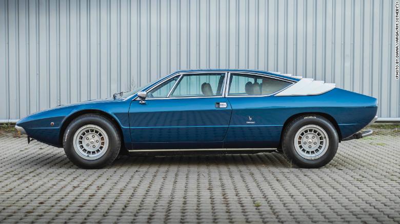 People are bidding online for million-dollar cars -- without seeing them in person