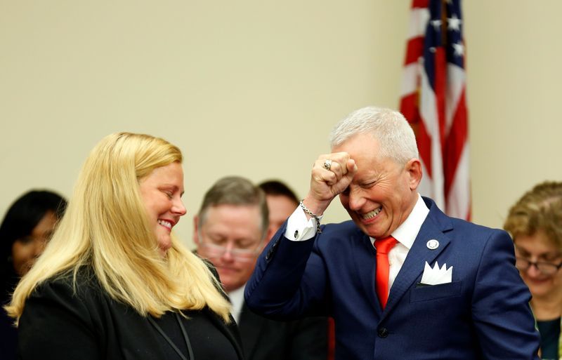 Republican congressman loses Virginia nomination after role in gay wedding