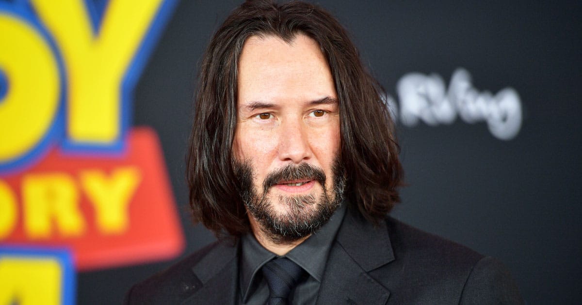 Keanu Reeves Auctions Off A Date With Himself For Kids’ Cancer Charity