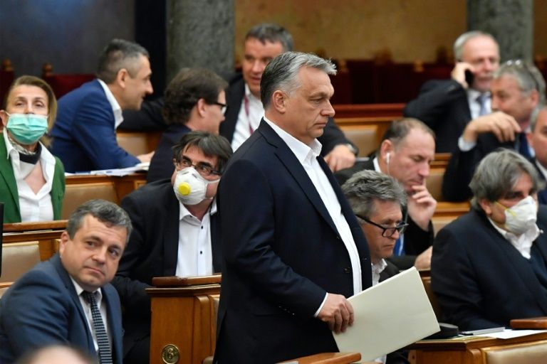 Hungary MPs approve end of controversial emergency virus powers