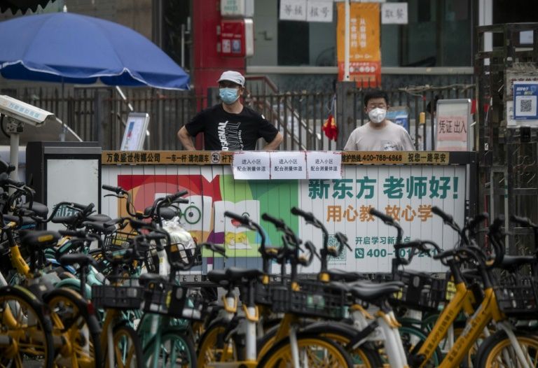 What is China doing to stop Beijing's new coronavirus outbreak?