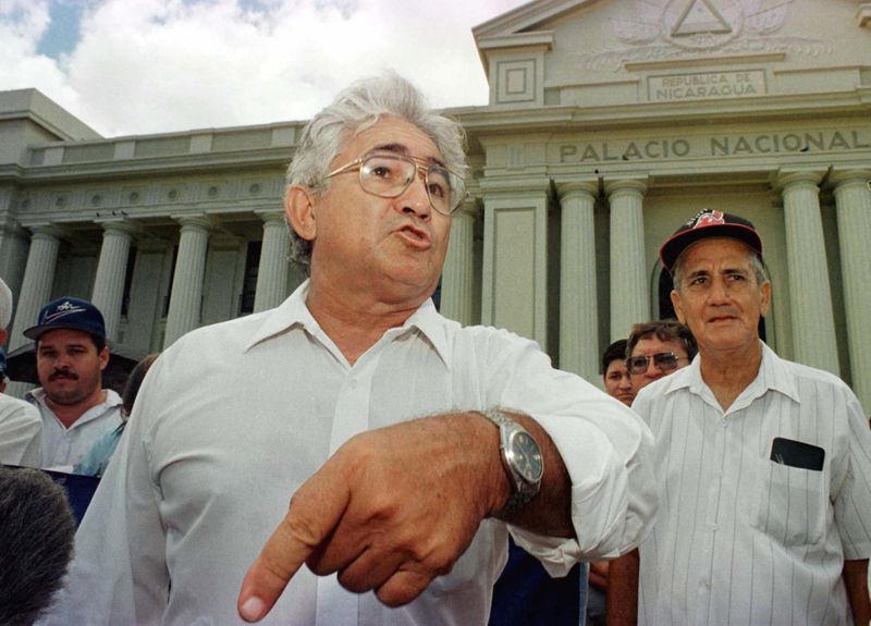 Nicaragua's legendary guerrilla, eden pastora, dies at 83
