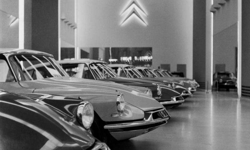 Cars from the continent: the direction of travel in 1960 – from the archive