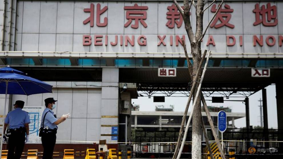 Norwegian salmon was not source of COVID-19 at Beijing food market, says Norway minister