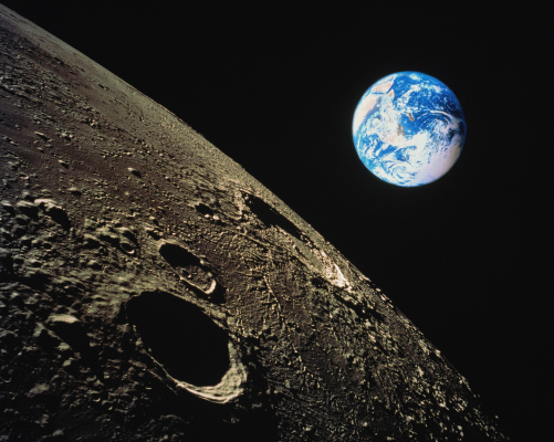 First commercial Earth-to-moon communication relay satellite planned for 2023