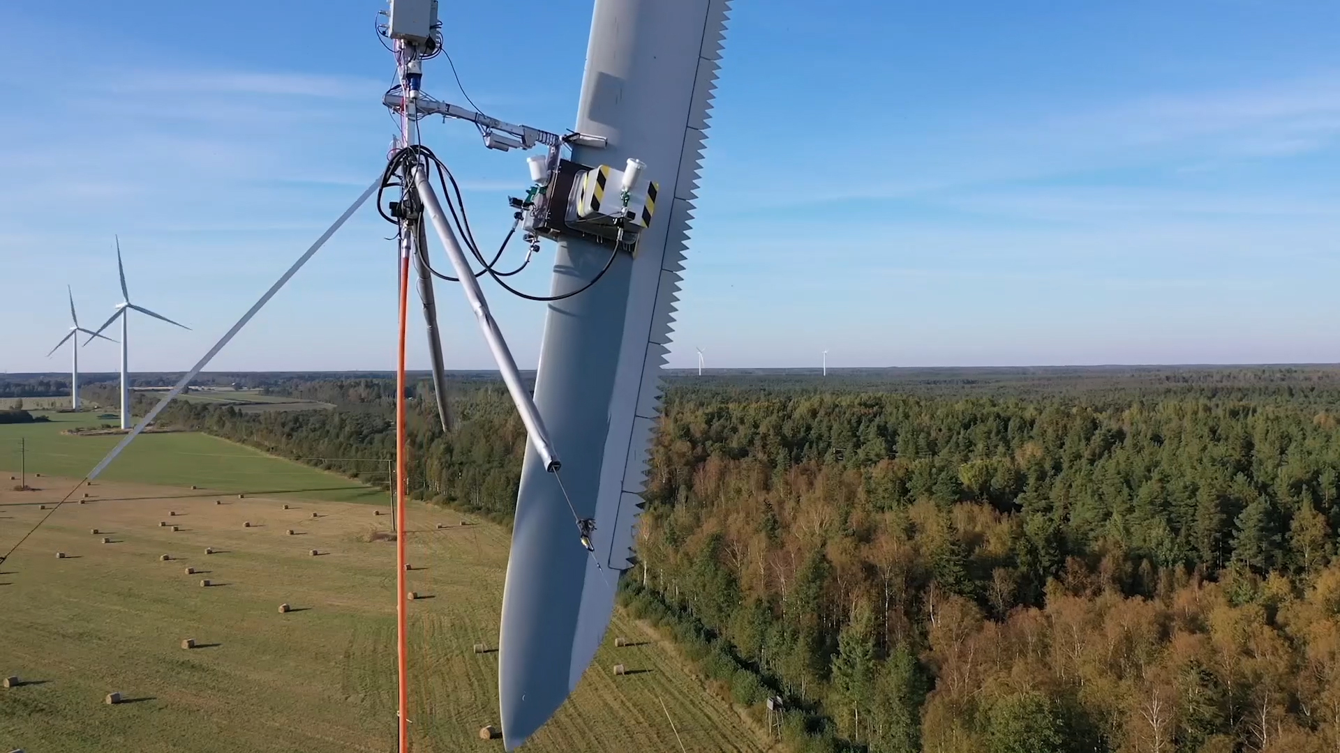 Aerones abandons industrial drones to focus on ground-based robotics as it raises $1.6M