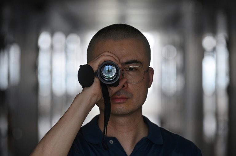WeChat fuels infidelity explosion in China