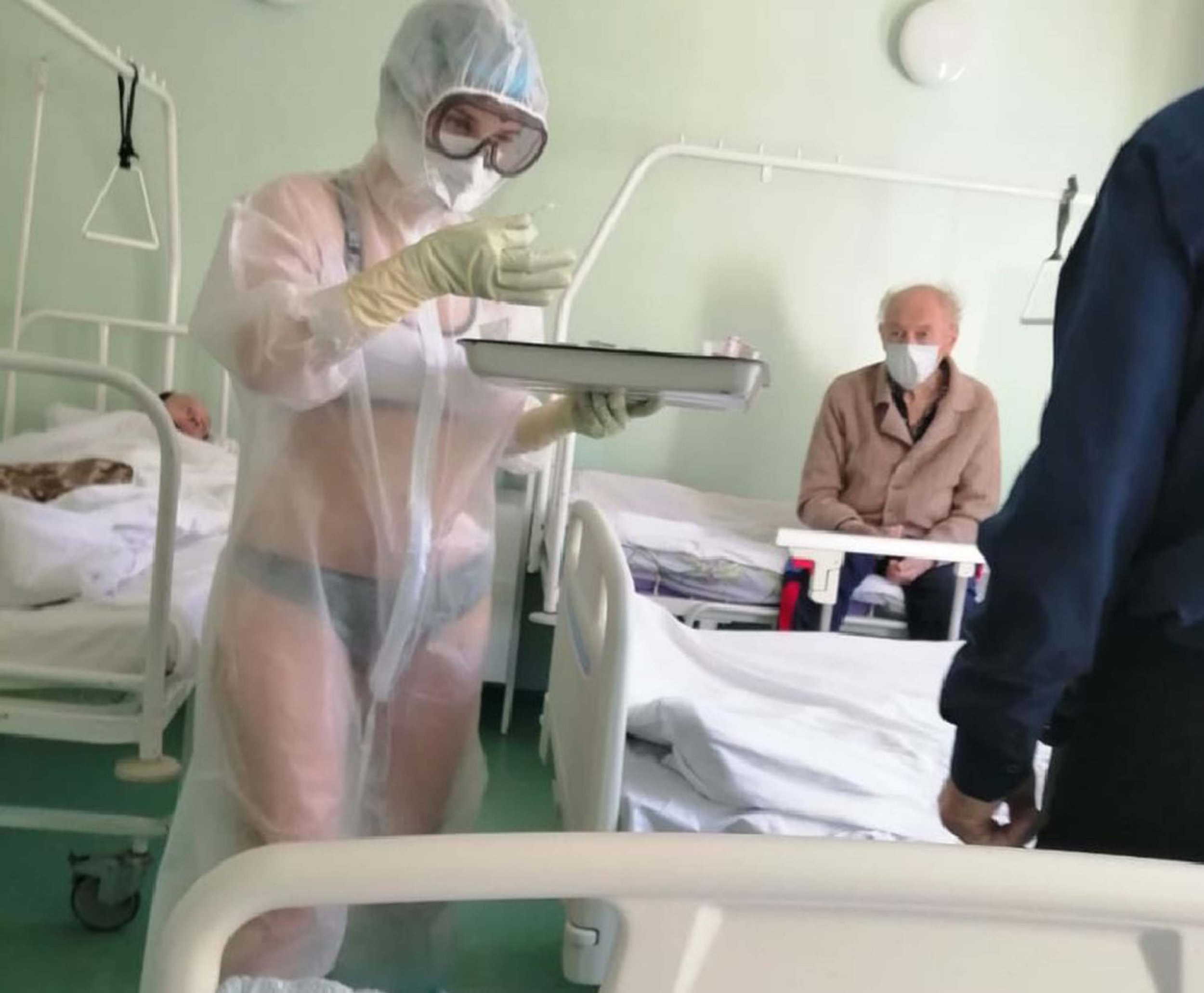 Nurse reprimanded for wearing bikini under transparent PPE