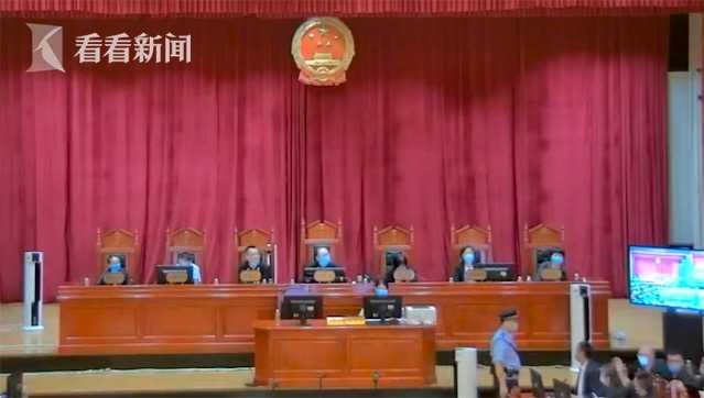 审判长庭审疑爆粗口并驱赶律师 法院回应（视频）