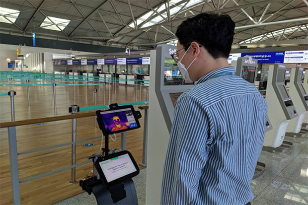 Robots check travellers’ body temperatures at Incheon airport