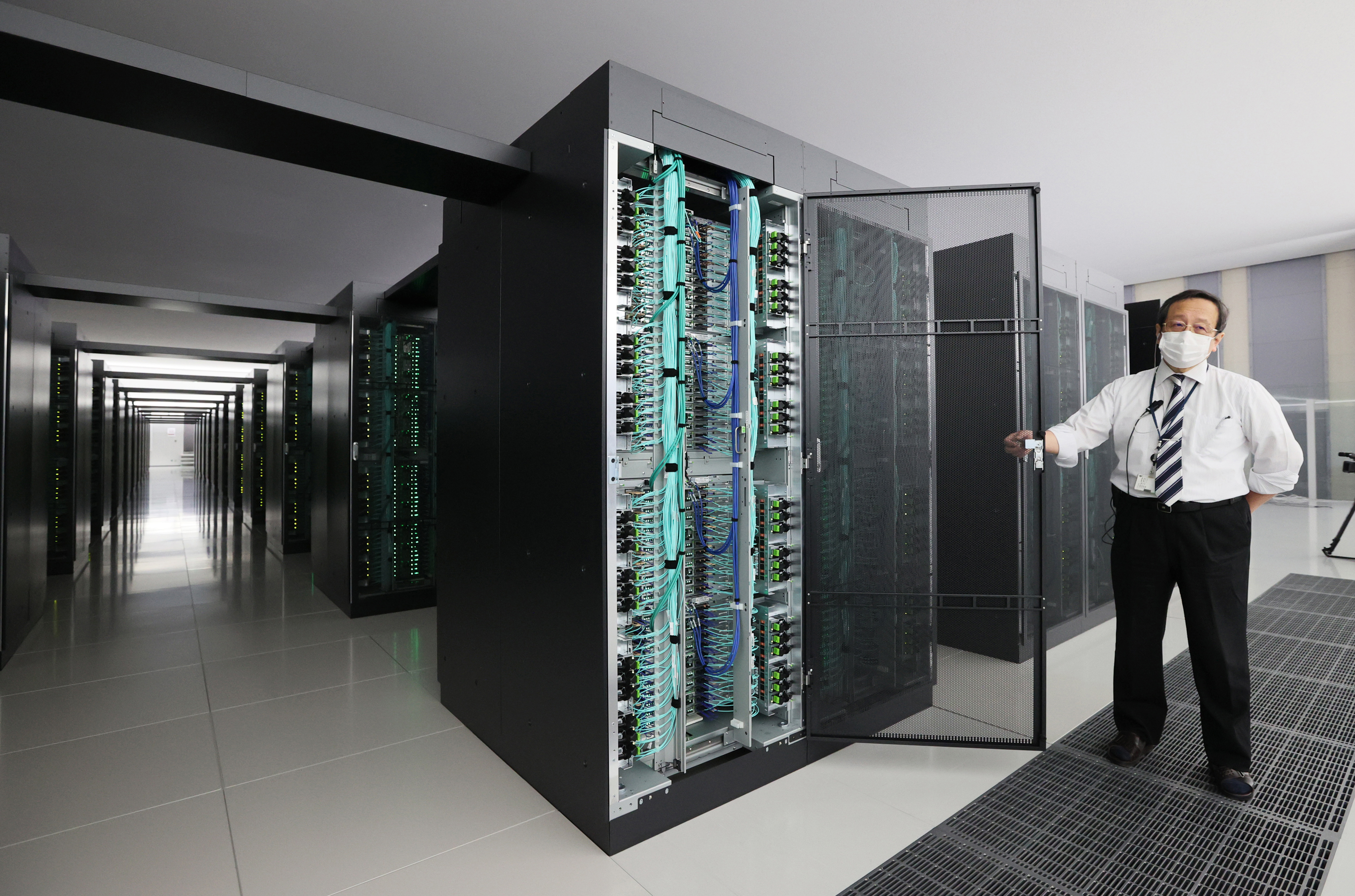 Low levels of digitalisation are a barrier to telework in Japan