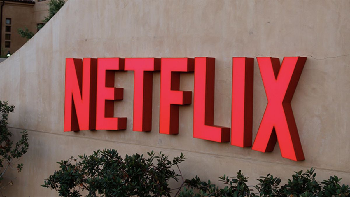 How does Netflix detect and block VPN use?