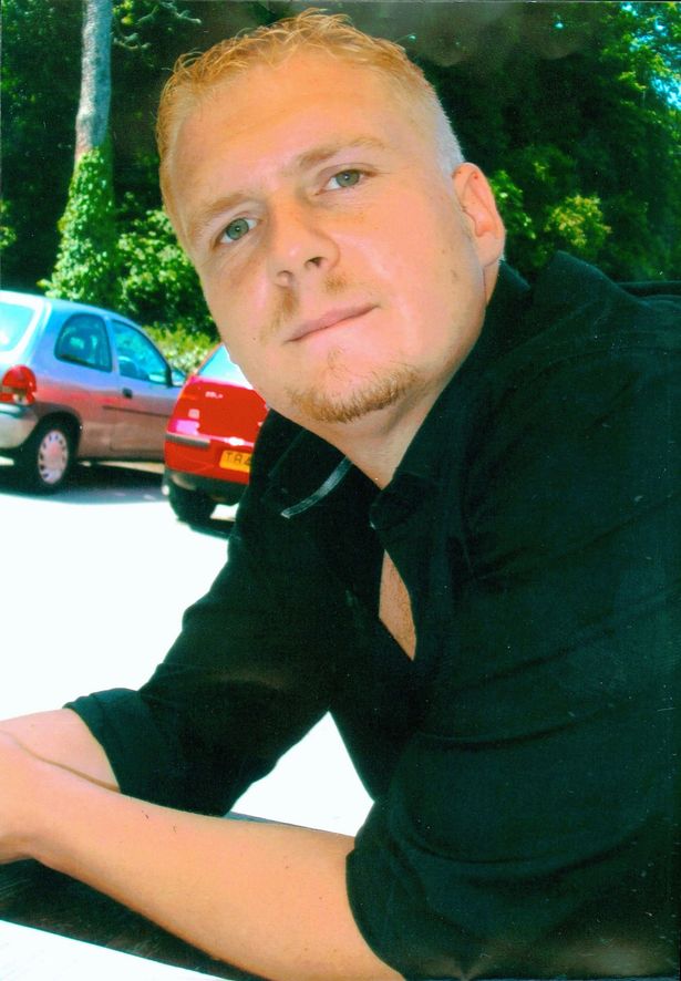 Raoul Moat's final Facebook posts expose chilling thoughts before deadly killing spree