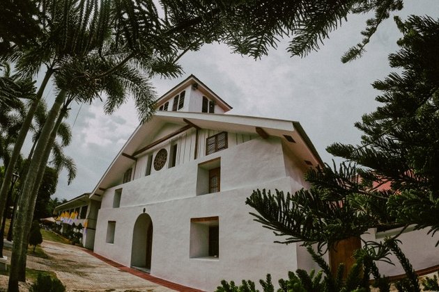 After P20 million-worth of restoration, old Caraga Church reopens