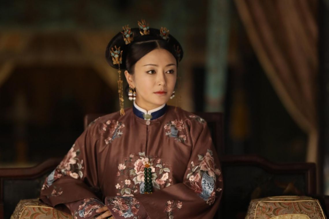 Chinese actress Qin Lan's views on marriage and childbirth win support from female netizens