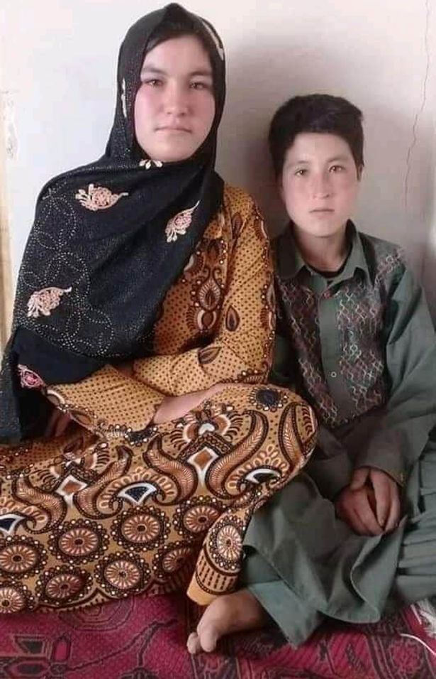 Teenage girl shoots dead Taliban fighters who killed her parents in Afghanistan