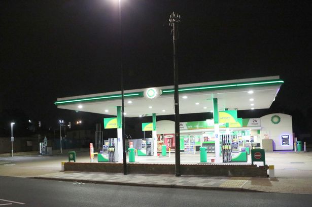 Abbey Wood stabbing: Petrol station splattered in blood as 'man crawls to forecourt'