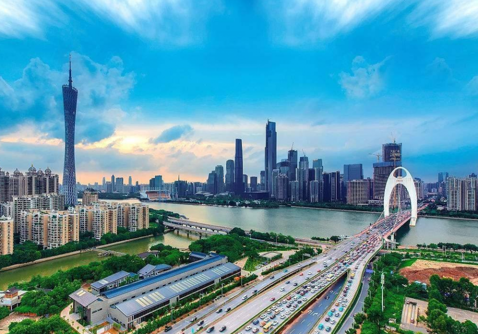 苏州GDP已近2万亿，为何仍说苏州成为一线不现实？三个原因在困扰