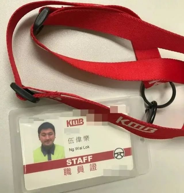 38岁香港男星转行开公交：成年人的世界，比面子更重要的是这件事