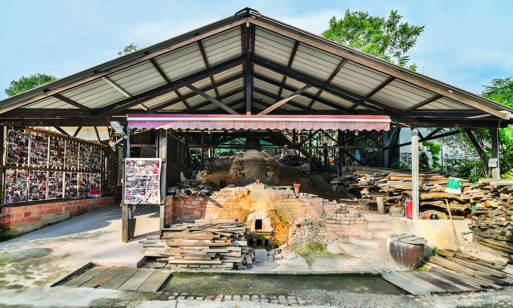 Thow Kwang Pottery Jungle: Singapore’s Oldest Dragon Kiln