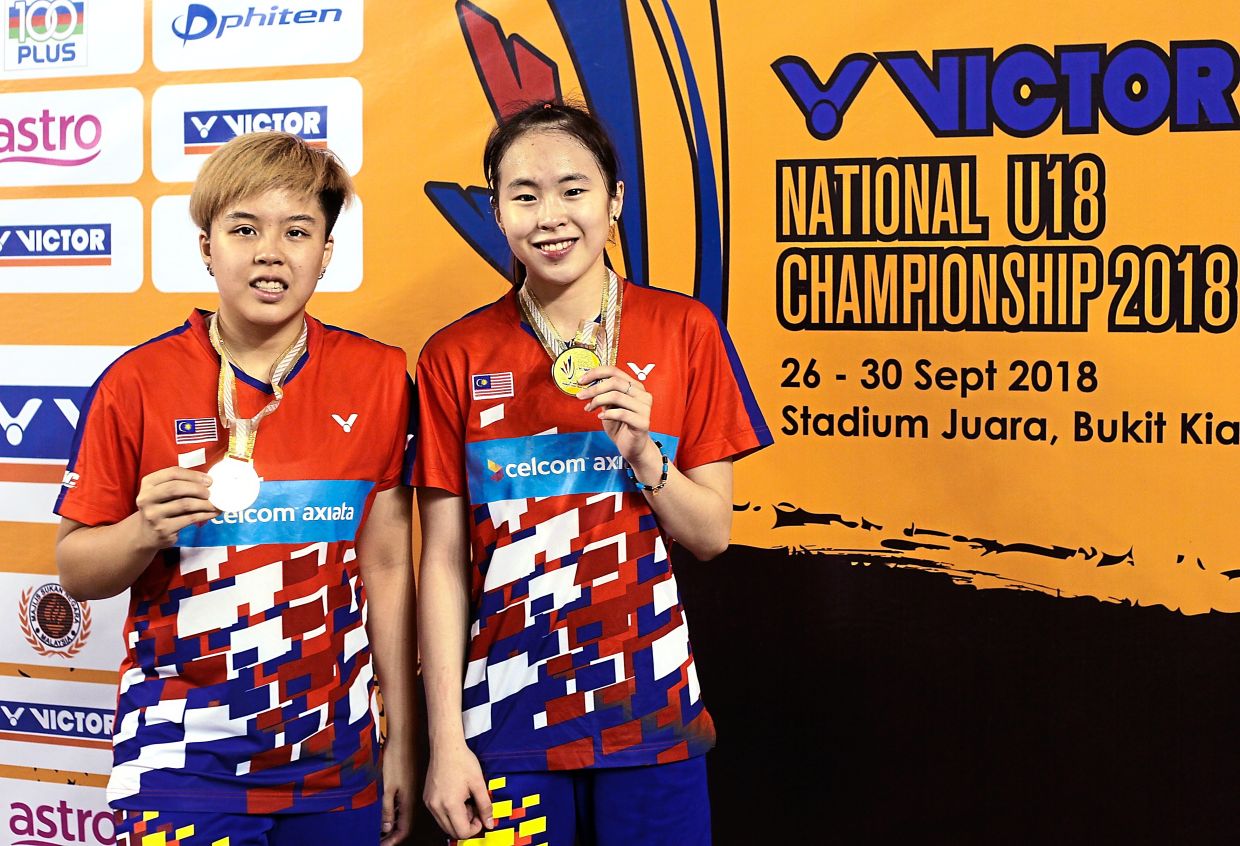Pearly takes on Ee Wei in battle for doubles honours