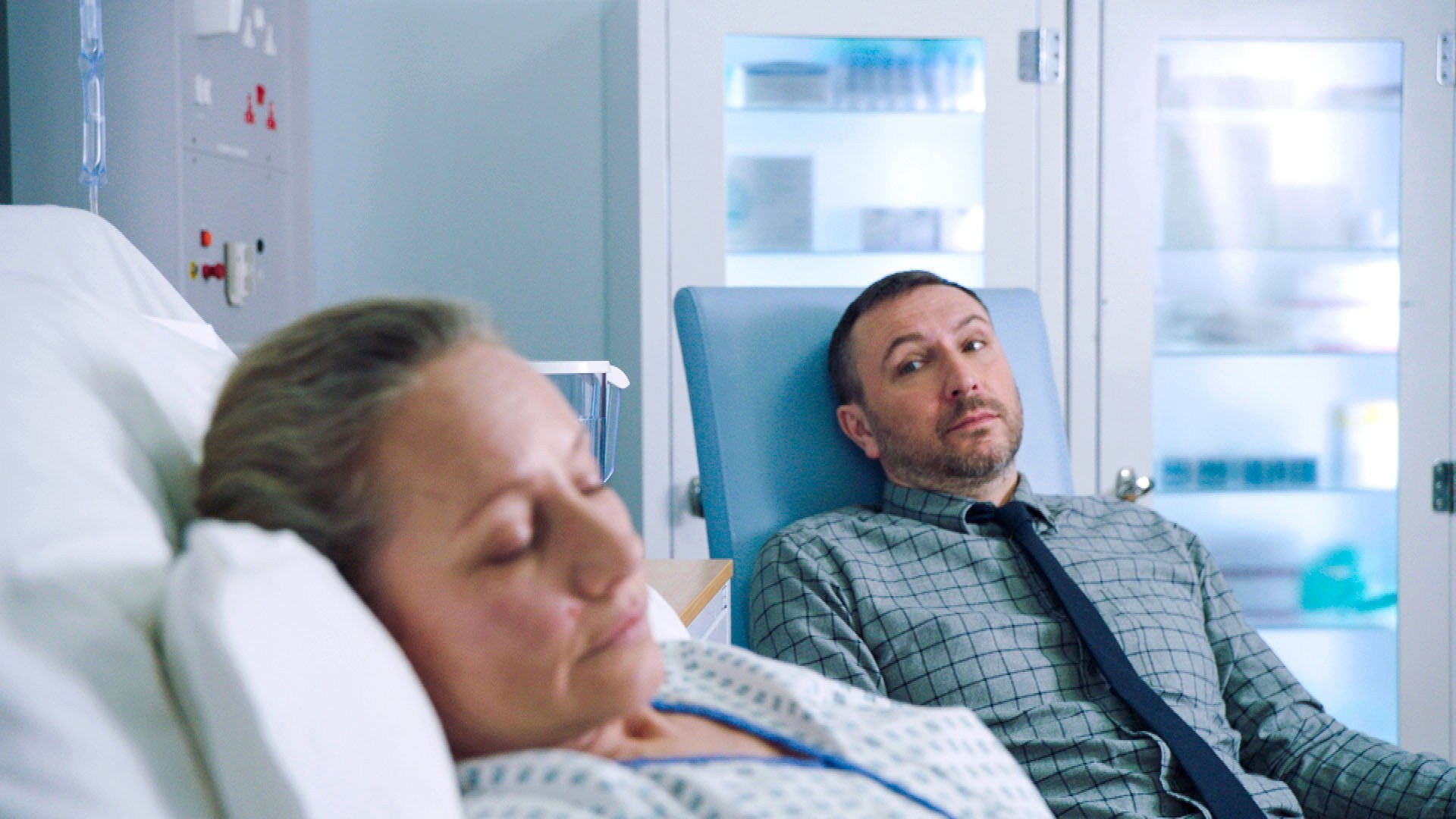 Holby City review with spoilers: Essie dies in devastating scenes as soap goes off the air