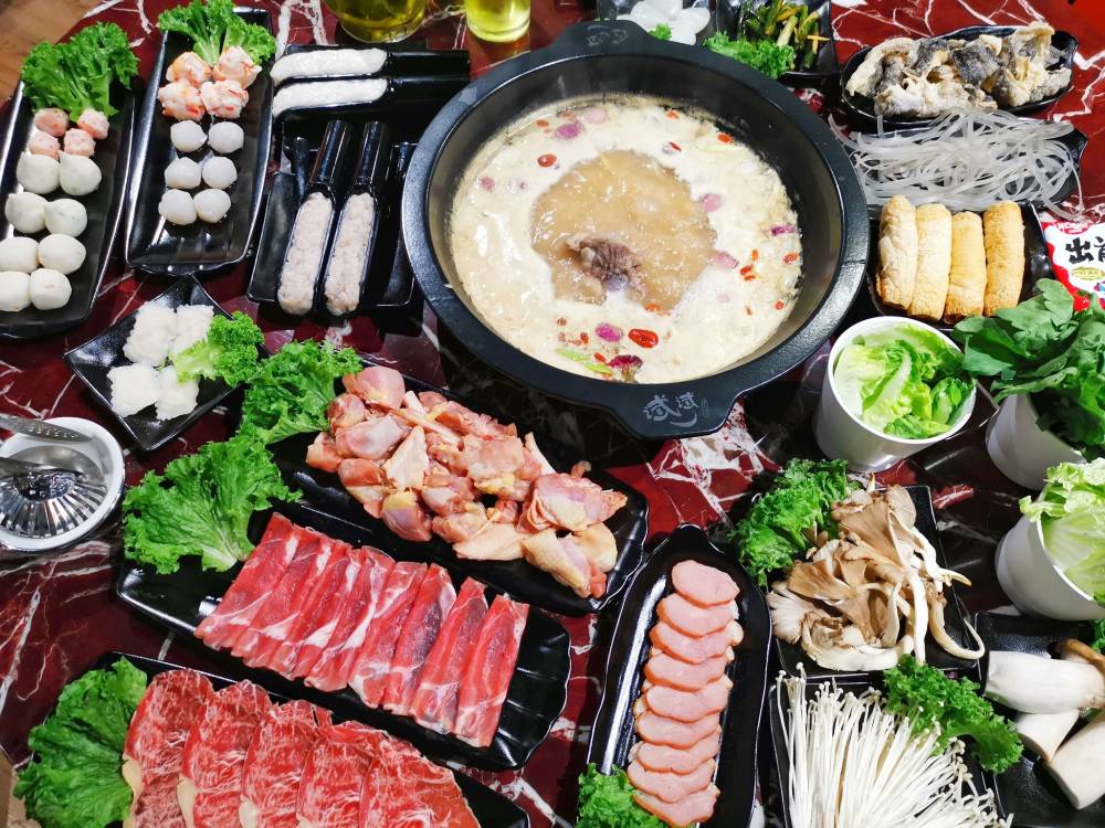 【5家Damansara Uptown必去的火锅店】鲜香多格火锅+新鲜肉片任你涮！